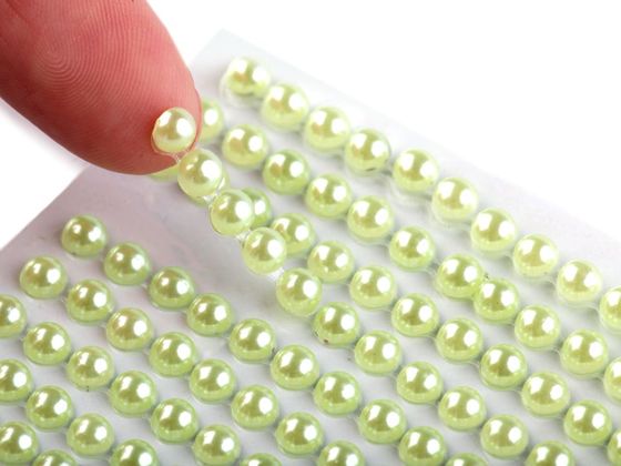 Samolepiace perly na lepiacom prúžku Ø4 mm